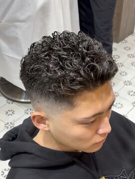 グルーマーズトウキョウ(GROOMER/S TOKYO) men's/波巻きツイストスパイラル/リバースセンターパート
