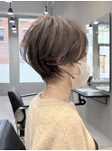 30代/小顔カット/ショート/オリーブグレージュ/豊中