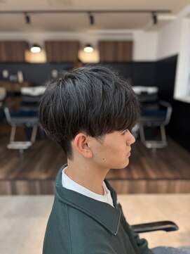 シーフ 千葉(Cyf) ダウンパーマ/センターパート/ニュアンスパーマ/韓国/橋本修杜