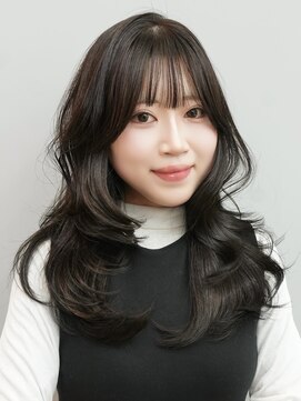 クム(kumu) 大人美人◎艶髪グレージュレイヤーロング韓国風