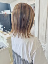 キャアリー(Caary)&nbsp;福山Caaryローライトカラーコントラストハニーベージュ軽めボブ