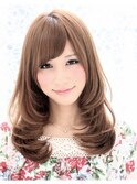 内巻きブローで小顔に可愛くなれるヘアー