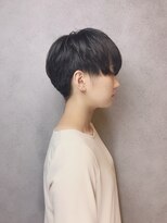 ヘアサロンM 新宿 ハンサムショート×ウルトラブルージュ