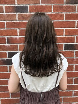 シェノン 梅田(CHAINON) 秋×フォギーオリーブカラー