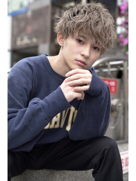 ジョエミバイアンアミ(joemi by Un ami) (joemi 新宿)ツイストパーマ韓国マッシュハイライトカラー 近江