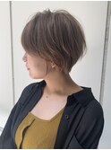 動きのあるショートヘア/ショートボブ