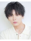ツーブロック束感流行センターパート