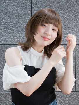 レスピア 銀座(Respia) 顔周りウルフレイヤー【銀座/有楽町】30代40代50代