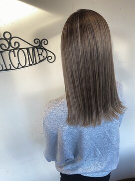 ゴッドヘアーアンドメイク 高崎店(GOD Hair&Make) METEOトリートメントストレート＋極細ハイライト＋グレージュ