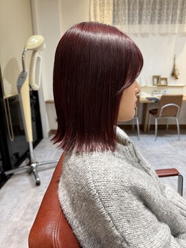 ルシュカイチマルニ(Rasca102) Rasca◇ボルドーカラー　切りっぱなしボブ　冬カラー