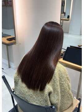 シアン 大須店(CYAN.) 後ろ姿まで美しく！艶髪トリートメント