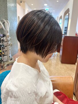 ブランシェ JR勝川駅南口店(BRANCHE) 暗髪×くびれショート【春日井・勝川】