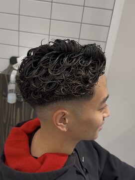 グルーマーズクレッジ 渋谷店(GROOMER/S CREDGE) men's/メンズ/フェザーパーマ/サーフカール/ニュアンスパーマ