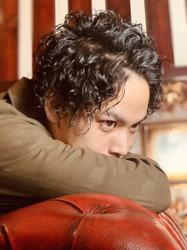 アスイン(asuin) 男のパーマで色気全開