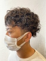 ペアツリー(Pear tree)&nbsp;無造作スパイラルパーマ　ツーブロ