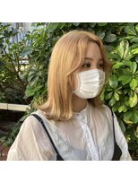 インク 渋谷(INK.)&nbsp;ベージュカラーのセンターパート