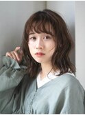 くびれヘア透明感イルミナカラー色気レイヤーカット