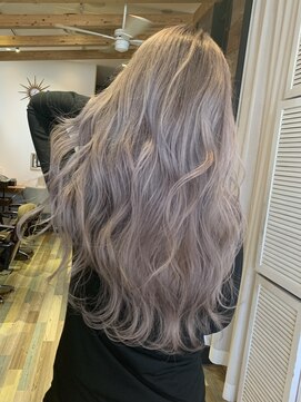 リード バイ ラグーン(LEAD by LAGOON) ホワイトミルクティーケアブリーチバレイヤージュグラデーション