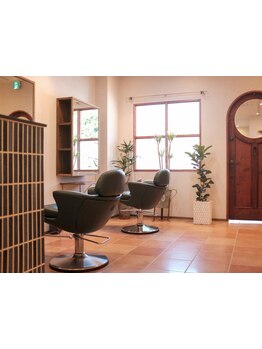 2席のみのプライベート空間―。周りを気にせずリラックスして過ごせる♪