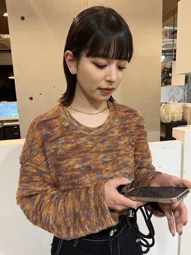 ライリー(riley) 暗めカラーにパツっとスタイル