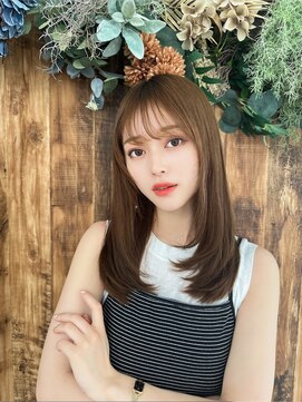 ラフィス ヘアー レイヴ 姫路店(La fith hair reve) 【La fith】内巻きストレート×シースルーバング