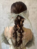 スタイル 横浜(STYLE)&nbsp;結婚式お呼ばれ編みおろしりぼん／ヘアセット/編み込み/アレンジ