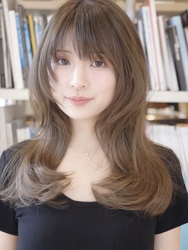 ビュートリアム 福岡(BEAUTRIUM) レイヤー×オーガニックカラーでフェミニンロング