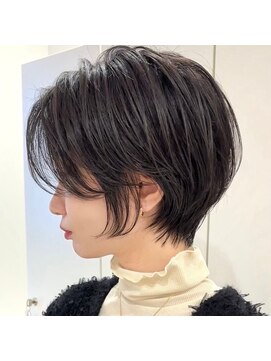 ロンドブルーム 天神大名店(Lond Bloom) イメチェンショート外ハネボブ美髪ブルーブラック暗めカラー