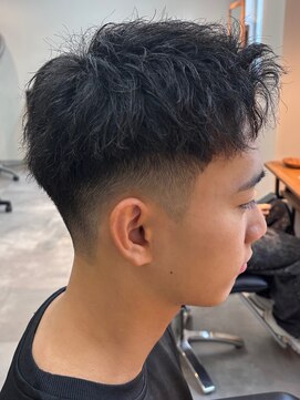 シーフ 千葉(Cyf) フェード/テーパーフェード/刈り上げショート/千葉駅/Cyf千葉