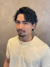 ツイストスパイラルで魅せる男の色気