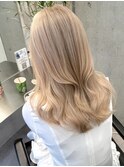 ダブルカラーハイトーンミルクティーベージュレイヤーカット韓国