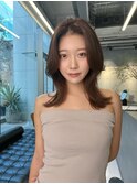 大人似合わせ外ハネ　レイヤースタイル