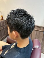 ミリオンバックス 御徒町店(Million Backs)&nbsp;御徒町/刈り上げセンターパート/波巻きツイストスパイラル