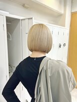 オーレン(Oulen) ハイトーンブロンドボブ