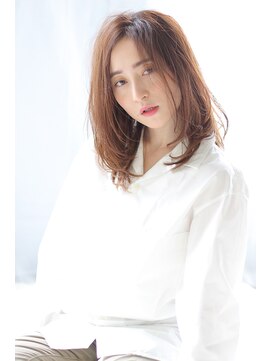 マルシェ(marche) ヌーディ　ベージュ　ジェンダーレス　大人かわいい