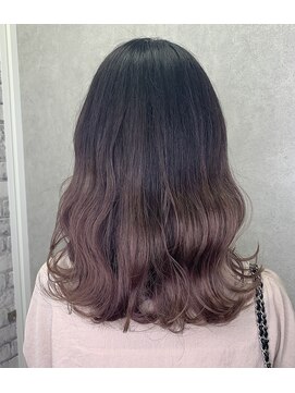 リリー(Lilley) 【lilley 高田彩乃】外国人風ペールピンクベージュ(天神/今泉)