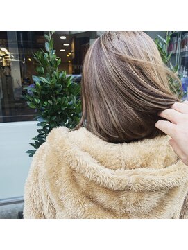 ヘアーアンドメイク シーク 八王子(HAIR&MAKE SeeK) エアタッチハイライト