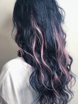 ヘアーデザイン ジェルム(Hair Design germe)&nbsp;ネイビーカラーのピンクメッシュ ～しのだスペシャル～