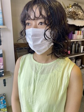 ヘアーデザイン シュシュ(hair design Chou Chou by Yone) ☆chouchou☆レイヤー×ウェーブパーマ