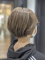 ジエクト 本店(The Ect)&nbsp;丸みショート×クセ毛活かしカット×ハイトーンスタイル