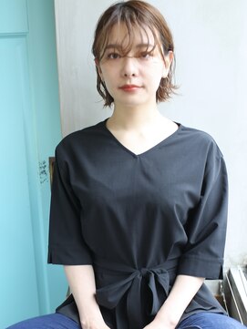 バース(BIRTH) 天神【BIRTH】ペールベージュ×外ハネボブ　1