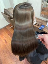 キュア 表参道(CURE)&nbsp;黒髪/グレージュカラー/ココアベージュ/ヘルシーロング[表参道]