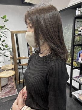 アルコイリスバイドールヘアー(ARCOIRIS by Dollhair) オリーブグレーベージュ顔周りレイヤー透明感韓国風髪質改善都島