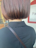 パディントン(Paddington) ヴィヴィッドピンクが可愛い☆ガーリーボブ♪