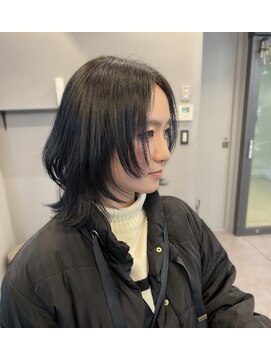 ラキ(laki) フェイスレイヤースタイル×オリーブグレージュ ハッシュカット