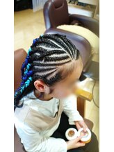 ヘアデザインフルーヴ(hair design fleuve) コーンロウ