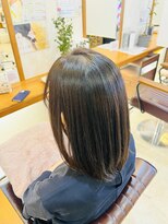 ビューティーサロンジェイ(Beauty Salon J) 汗や湿気で広がる髪は縮毛矯正がおすすめです!髪質改善縮毛矯正