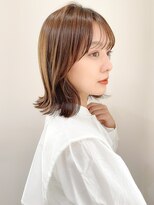 ホワイトグレージュミニウルフデジタルパーマチェリーブラウン