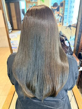 ヘアリゾート粋 ティガ 池袋店(tiga) 透明感グレージュ/ストレート/ロング/髪質改善