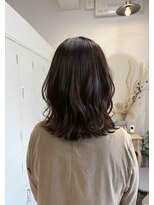 ロッカ(ROCCA)&nbsp;暗めカラー上品ゆるウェーブミディ